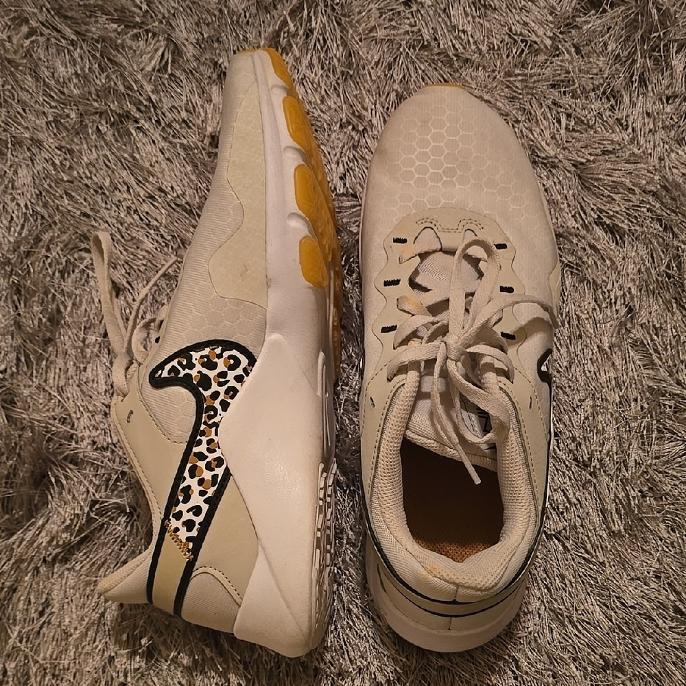 Nike Sneakers with Leopard Detail